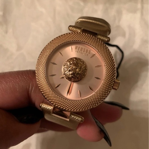 Versus Versace Watch *new battery*